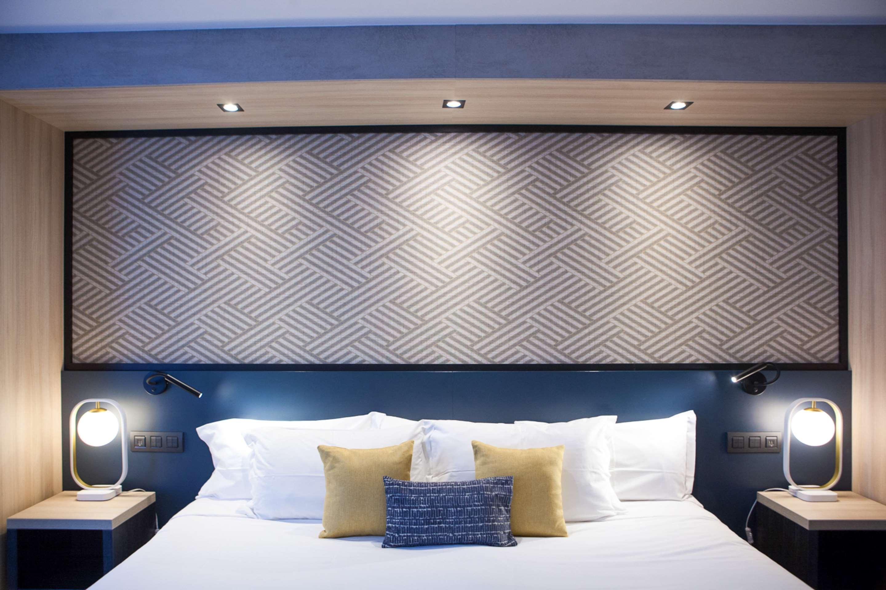 Best Western Plus Opera Batignolles Paris Exterior photo