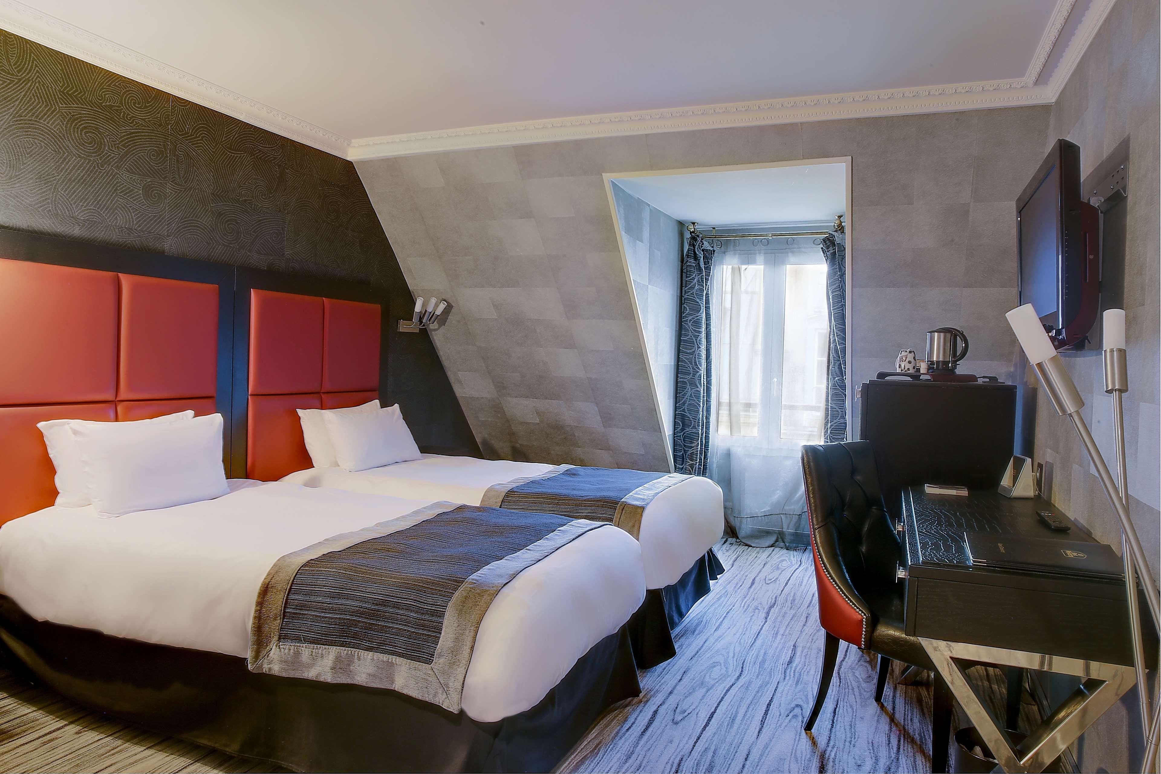 Best Western Plus Opera Batignolles Paris Exterior photo