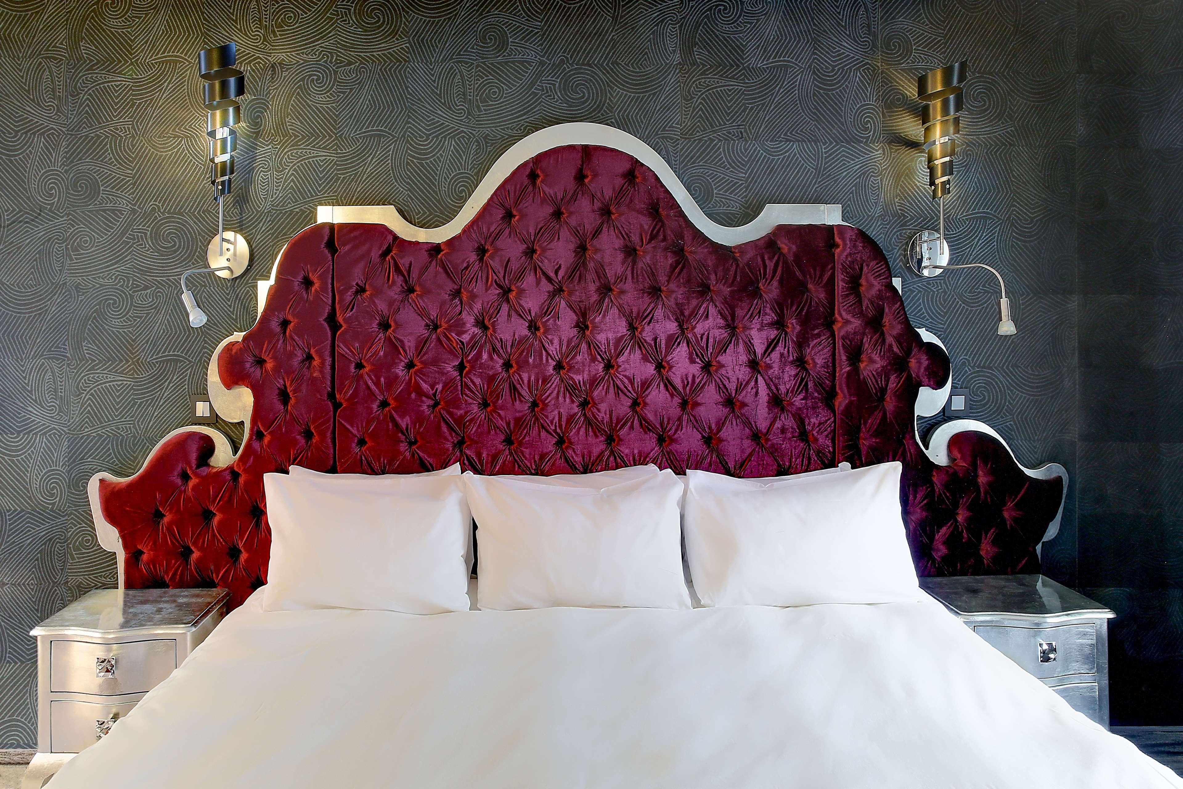Best Western Plus Opera Batignolles Paris Exterior photo